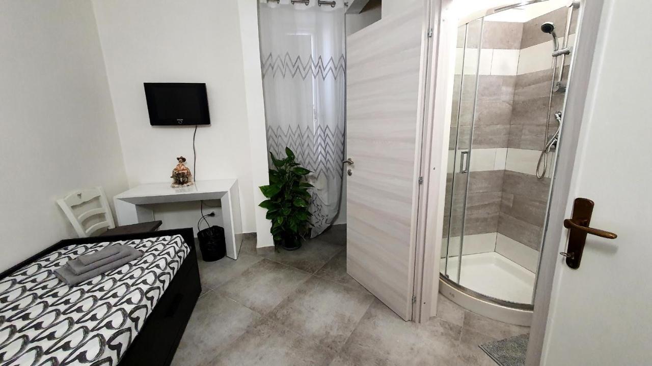Rooms Cris Pisa Exterior photo